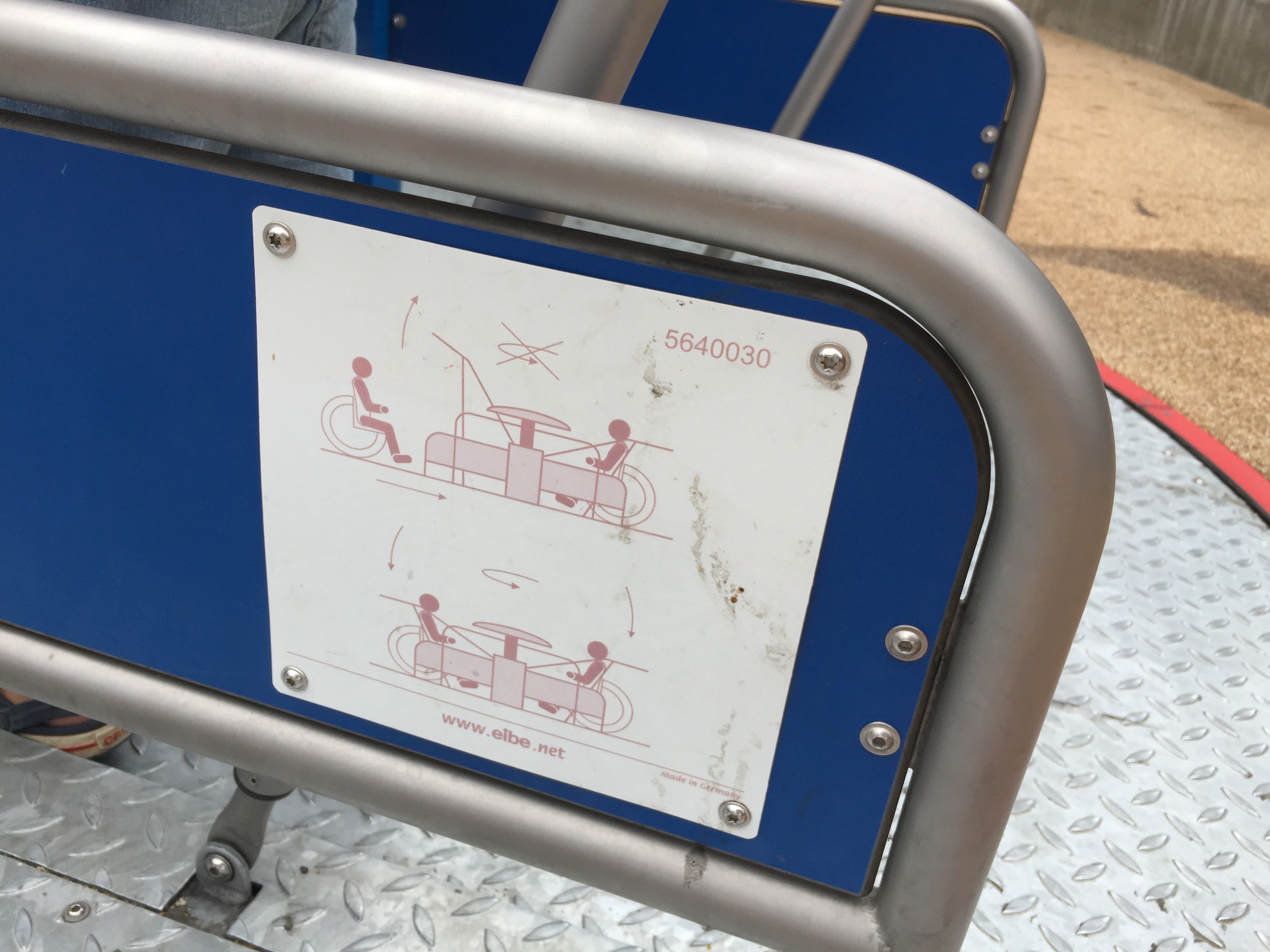 Diagram of the wheelchair accessible merry-go-round at the Paso Robles Downtown City Park Playground