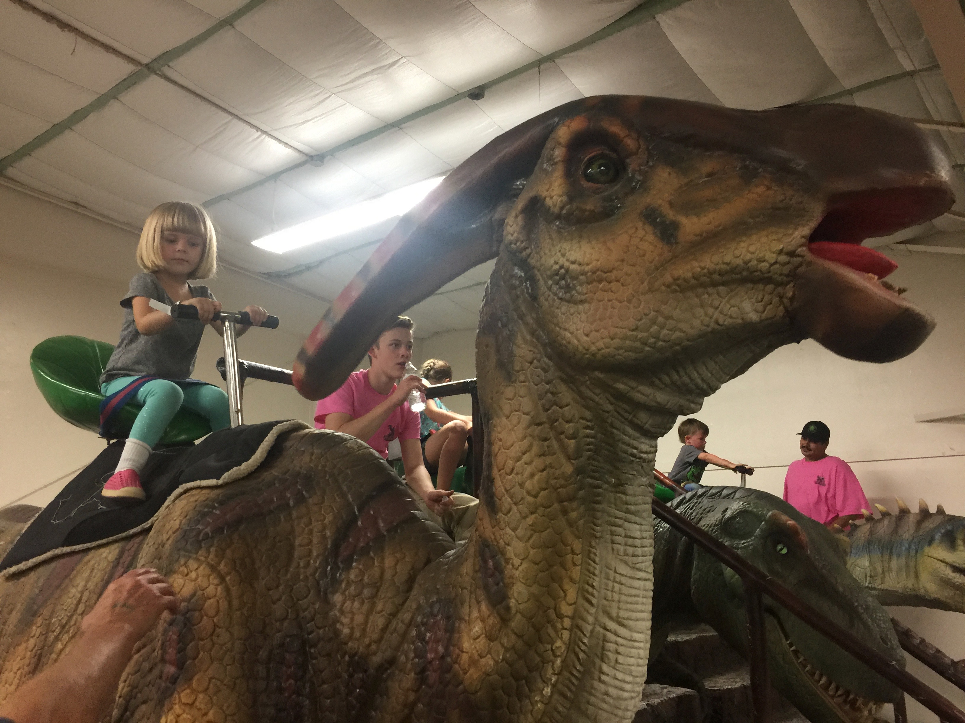 Jurassic Quest Paso Robles Stationary Dino Ride 2