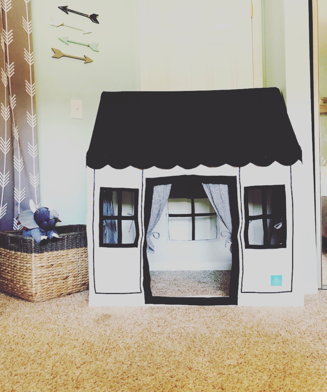 Two In Tow & On The Go Review: Petite Maison kids tent playhouse_2
