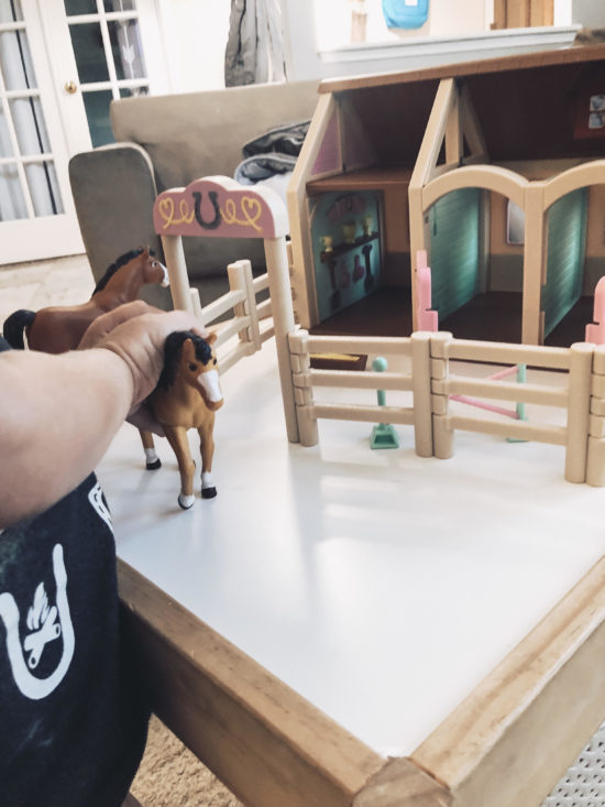 Toy Review: Lakeshore Learning Royal Kingdom Adventure Castle & Precious Ponies Playset_feeding trough