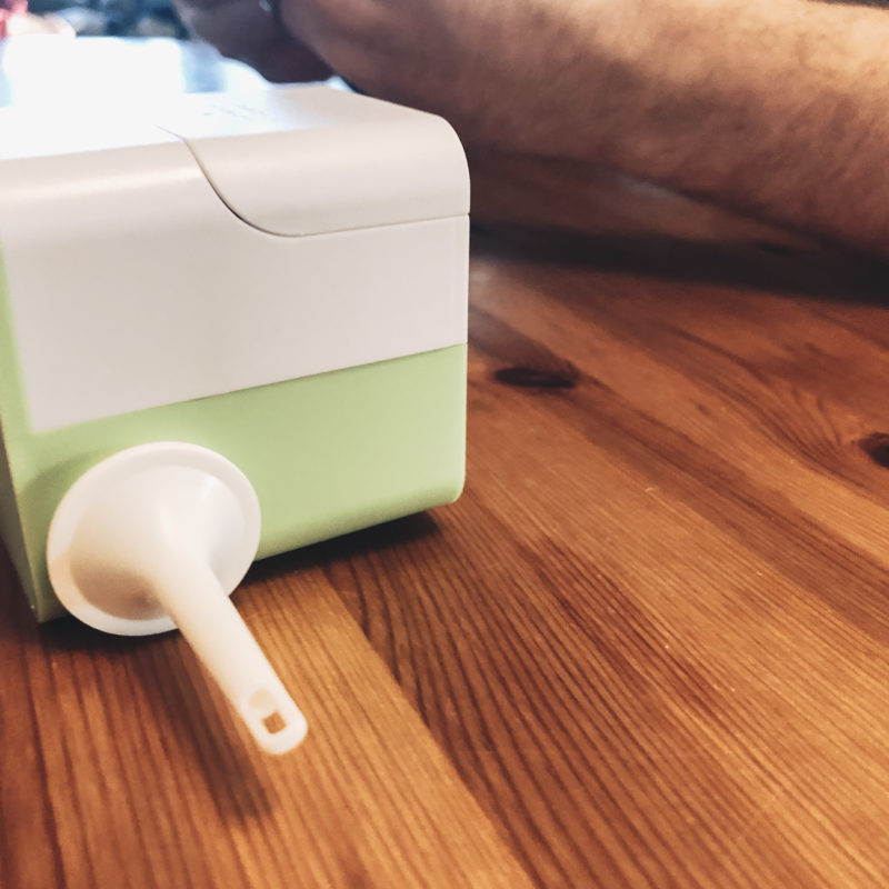 Review of a small green cube that's a portable air pump